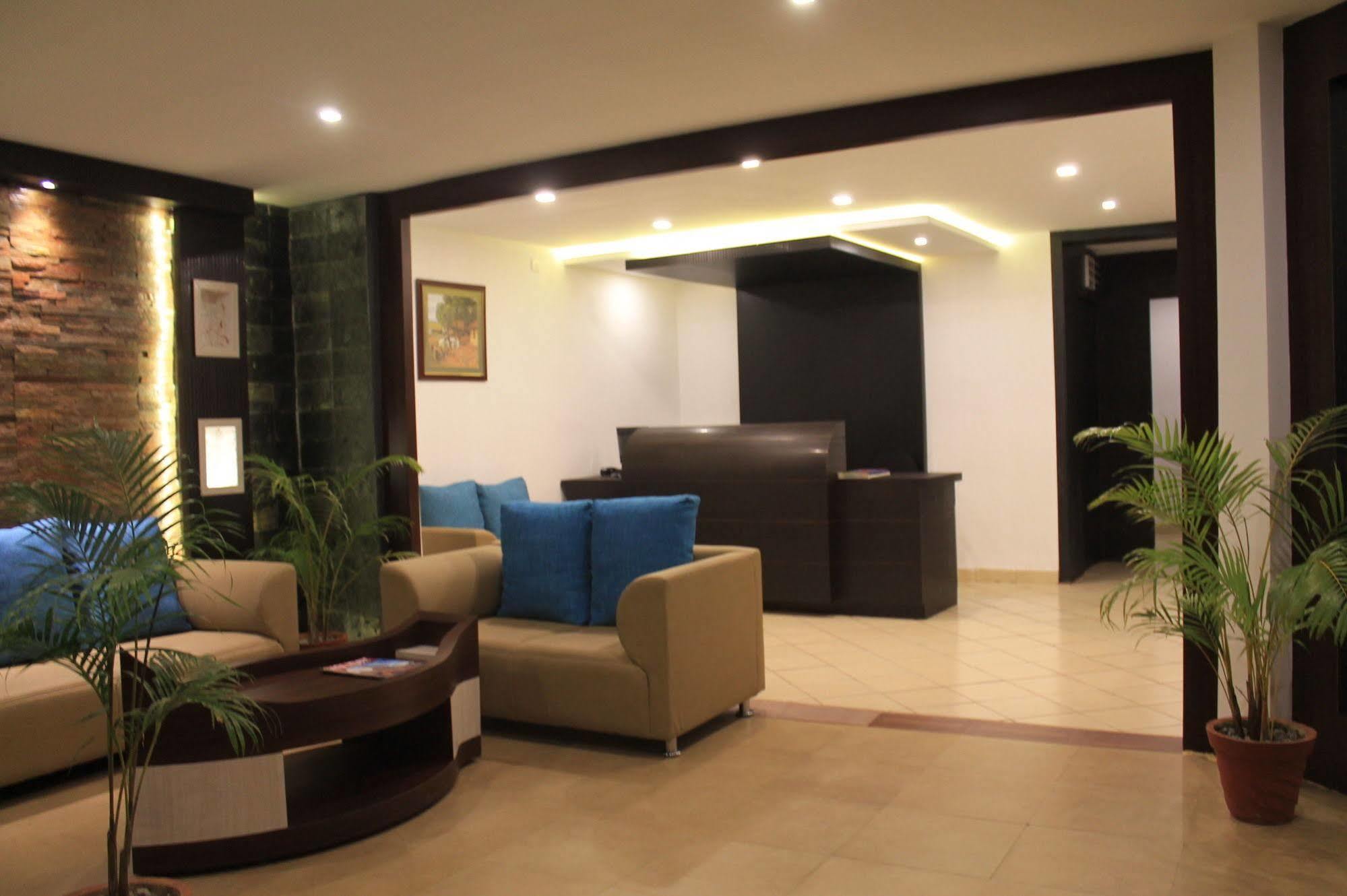 Munnar Tea Hills Resort - Mthr Luaran gambar